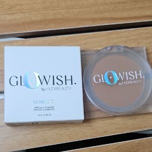 HUDA BEAUTY GloWish Luminous Pressed Powder - Warm Brown